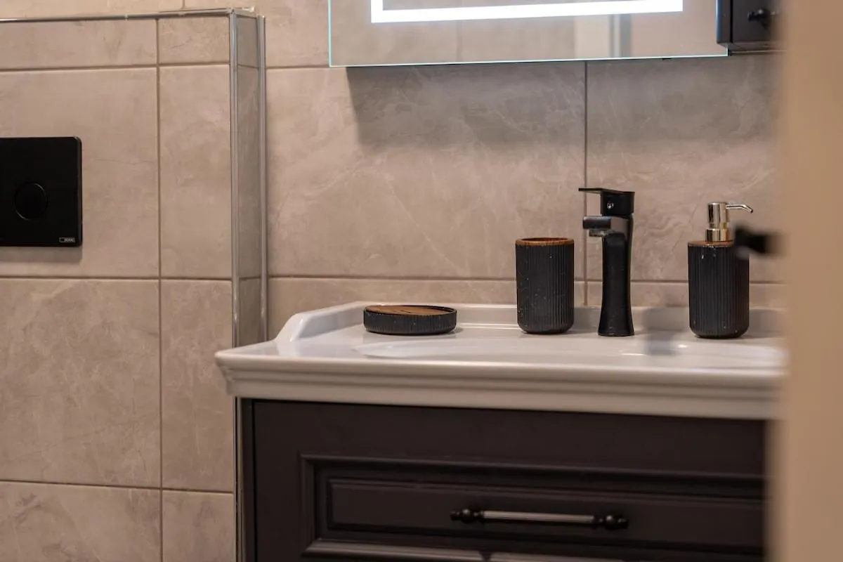 Luxury Scandinavian Design 2Br Duplex Near Tomtom Istanbul Apartment
