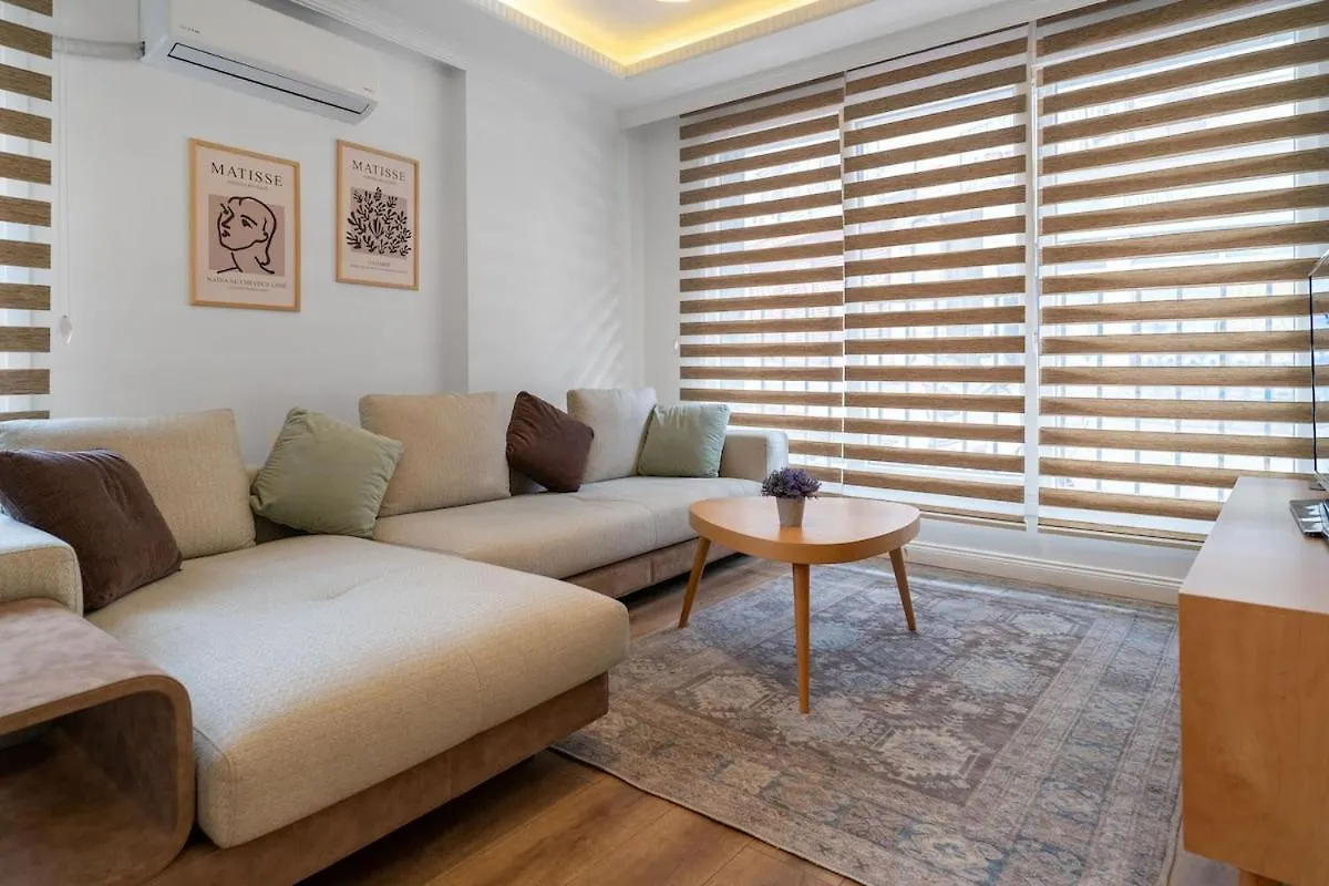 Luxury Scandinavian Design 2Br Duplex Near Tomtom Istambul