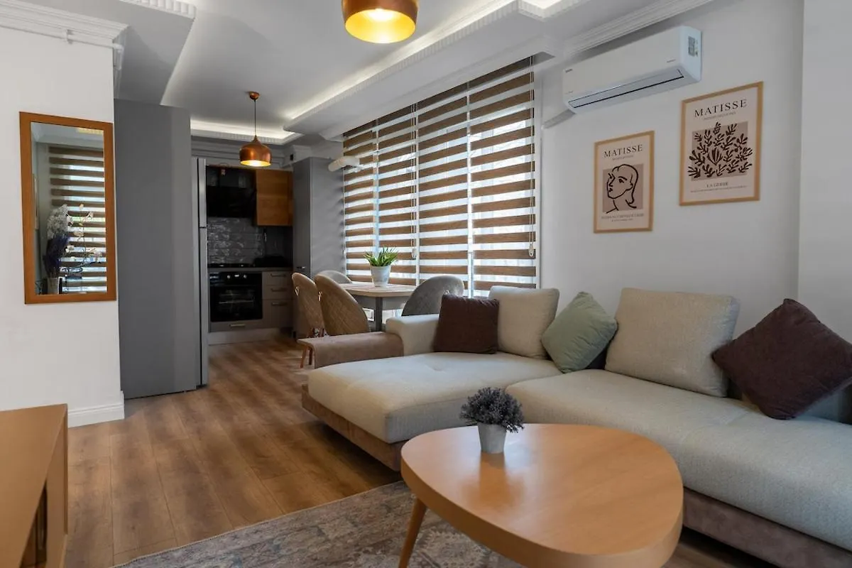 Luxury Scandinavian Design 2Br Duplex Near Tomtom Istambul Apartamento